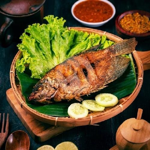 Pak - Eko Bebek Goreng Penyet Paha Free Es Teh Manis menu Warung 87 Ria Rio, Titiran