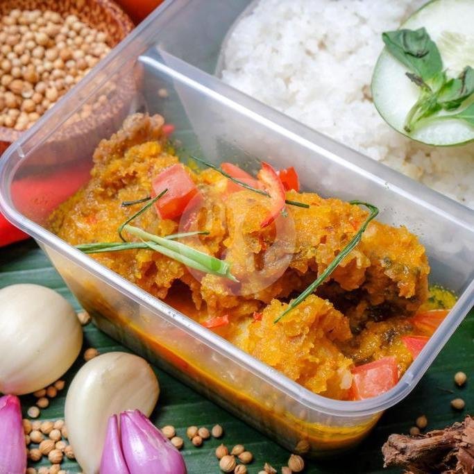 Timbel Ikan Asam Manis menu Bumbu Desa (Timbel, Sego Bakar & Sego Lipet), Kartini