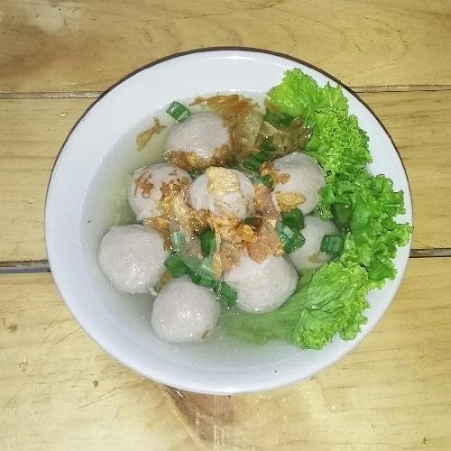 Yamien Manis Polos menu Bakut Ahon, Cicendo