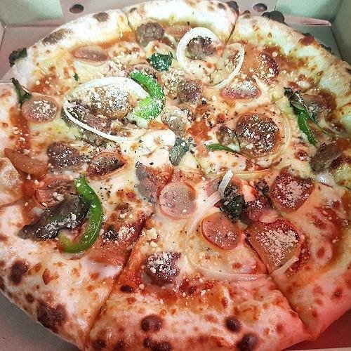 Pitza Londho Edan menu Tunqu Nangkring Pitza (Italian Pizza Dan Pasta Emperan), Mangkubumi