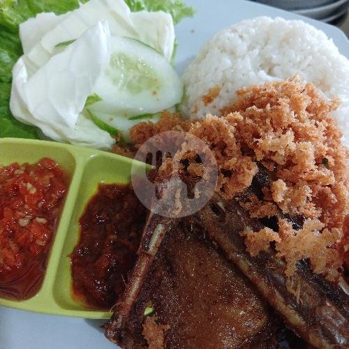 Paket Box Bebek Goreng menu Ayam Goreng Lunak Mbok Sarun, Kartasura