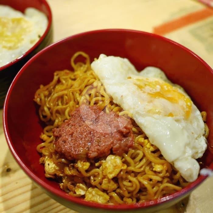 Indomie Goreng Cornet menu Roti & Pisang Bakar Alend, Bintaro