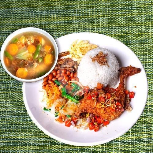 Ayam Gr Sambal Matah menu Kemangi, Kebon Jeruk