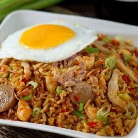 Nasi Goreng Istimewaa menu Nasi Goreng Senopati Om No, Megelang Tengah