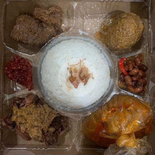 Nasi Gudeg Komplit Foam menu Gudeg Jogja Bu Marni, Pucang Sewu
