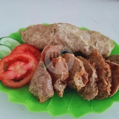 Ngohyong Goreng menu Sate Babi Kelenteng, Ciroyom Andir