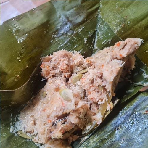 Garangasem Special Ayam menu Uklak Uklik Malang, Lawang