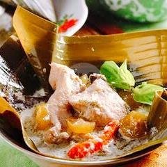 Garang Asem Ayam Kampung menu RM Latansa, Sukoharjo
