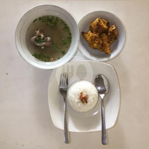 Nasi Putih menu Resto Batak 