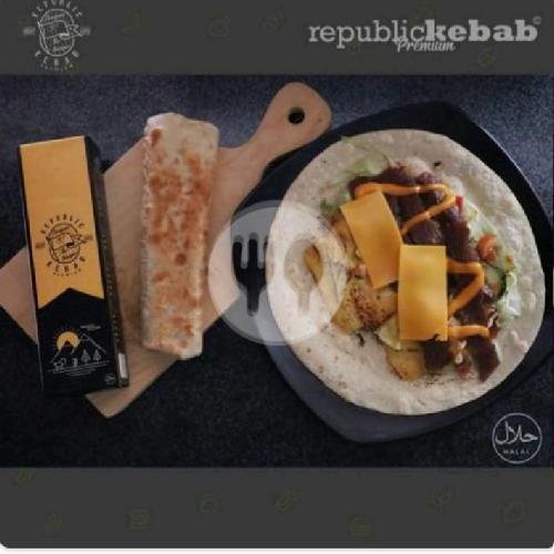 Sosis Bockwurst Kebab (Big) menu Republic Kebab Premium, Babakan Tarogong