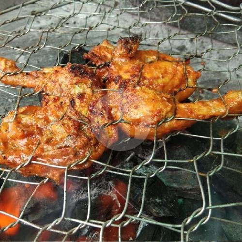 Ayam Bakar Merah Balado (Lauk Saja Tanpa Nasi n Sambal) menu Kampoeng Semadang, Caturtunggal