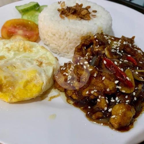 Butter Chicken menu Papa Brew Coffee, Kemandungan