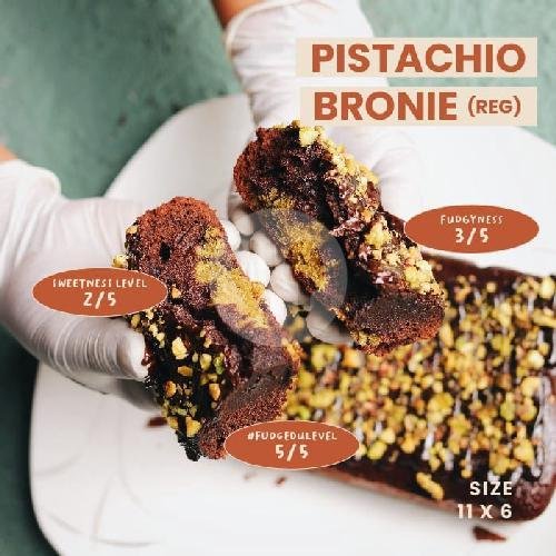 Fudgybro Lotus Biscoff Bronie Reg menu Fudgybro At Pasar Tunjungan, Embong Malang