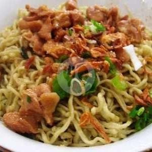 Mie Ayam + Ceker Ayam menu Mie Ayam Ceker dan Bakso Arka, Nginden