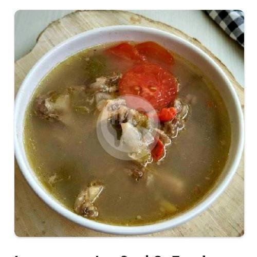 Sop Iga menu Mbah Gembil Spesial Ayam Srundeng, Brebes