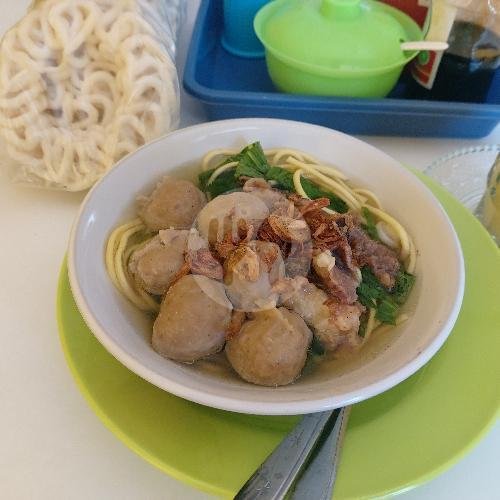 Mie Kuning Bakso Sapi menu Kios Burjo dan Bakso Ringin