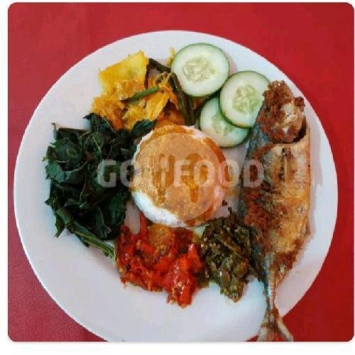 Nasi Nila Goreng menu Rumah Makan Padang Tanjuang, Denggung