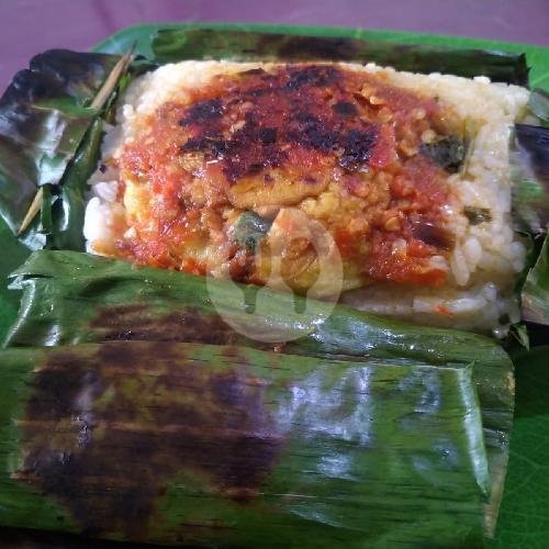 JUICE JAMBU MERAH ( Botol 250ML) menu Nasi Bakar Madam, Sukun