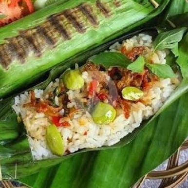 Ayam Bakar menu Waroeng Ndeso, Perjuangan