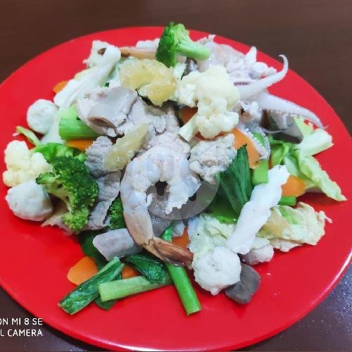 Nasi Capcay Seafood + Babi menu Rm Athu 107 (Simpang Tiga Krendang) Masakan Kalimantan, Krendang Raya