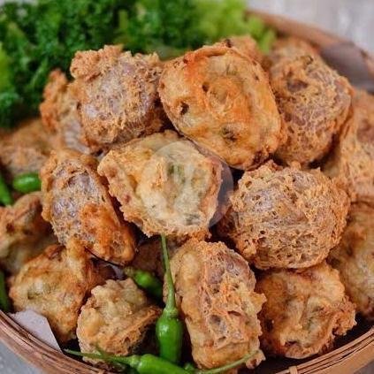 Review Warung Oma: Tempat Makan Asyik dengan Suasana Hangat dan Live Music di Semarang