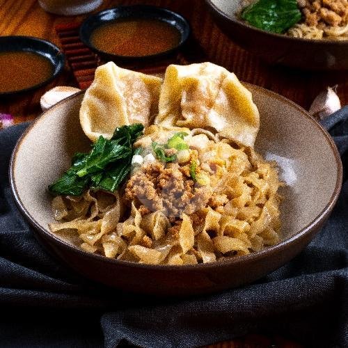 Bakmie Halus Ayam Bakso menu Bakmie Kobet, Taman Ratu