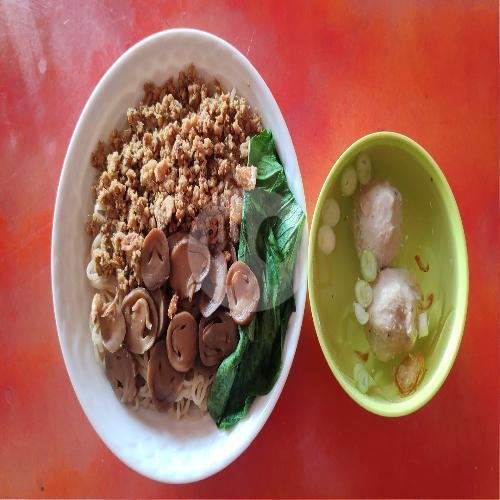 Mie Daging Sapi Jamur Bakso menu Mie Ayam Bakso Sony Bandung, Jebres