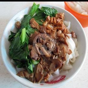 Mie Ayam Jamur 78: Nostalgia dan Cita Rasa Autentik di Jelambar