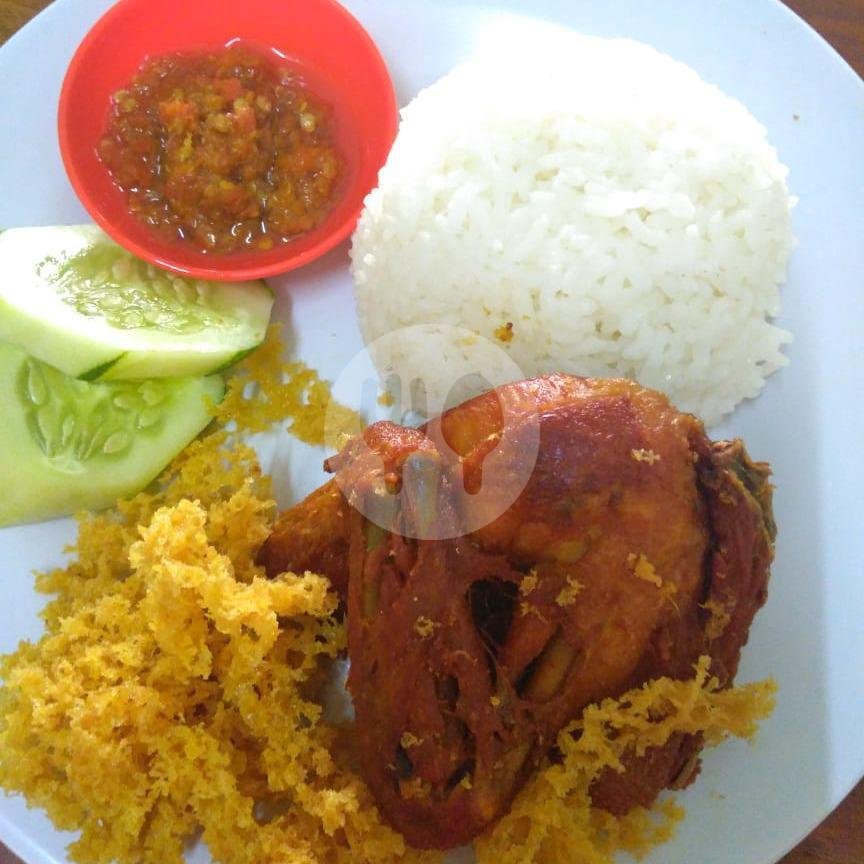 Sego Sambel Paru menu Ayam Geprek Bu Indah, Pandeyan