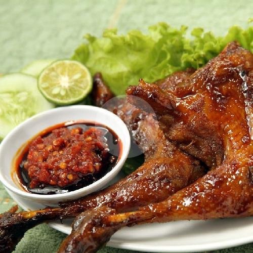 Ayam Bakar 1/4 (paha/dada) menu Pondok Ayam Bakar Selera, Mendut Regency