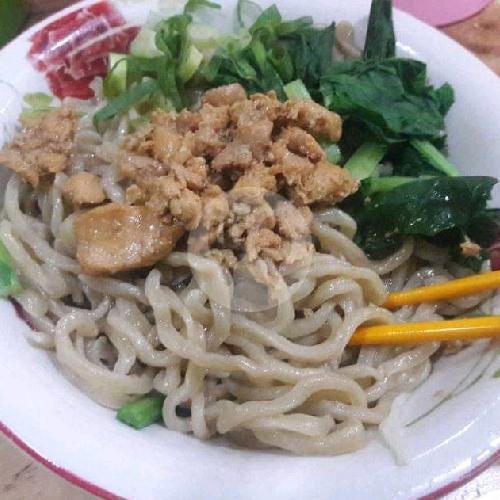 Bakmie Goreng menu Bakmie Bangka Akhiw Metro Foodcourt, Karang Mulya