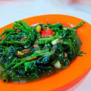 Nasi Biasa Ayam Bakar Tahu Tempe Es Teh menu Pecel Lele & Nasi Uduk Cak Doel, Banteng Utama