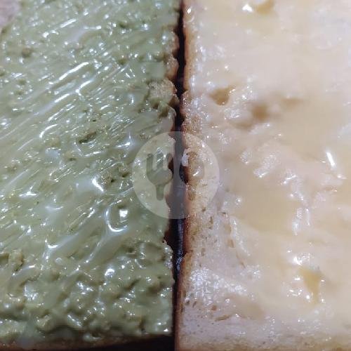 Cheese Crunchy Dan Filling Pilihan menu Roti Bakar Deska Toast, Kolonel Masturi