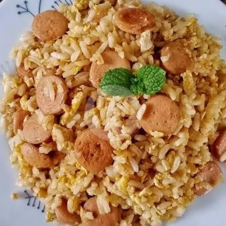 Nasi Goreng Sosis menu Ayam Gohyong Menteng, Pangeran Antasari
