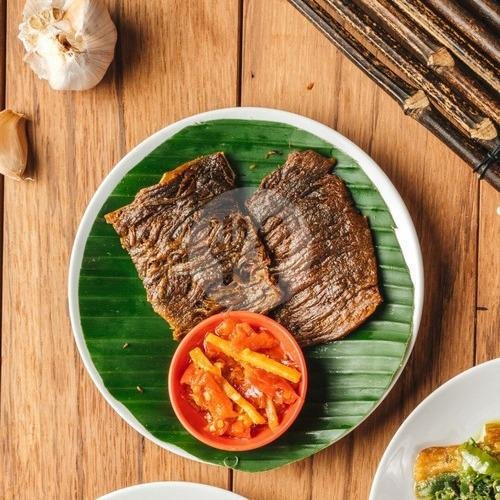 Gulai Cincang Sapi menu Sari Indah, Wolter Monginsidi