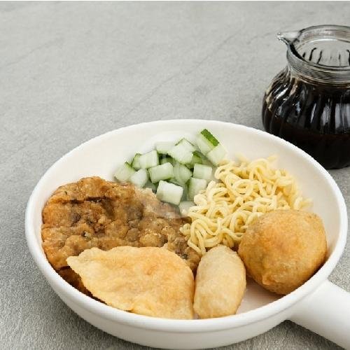 Mie Celor menu Pempek Najo, Arwana