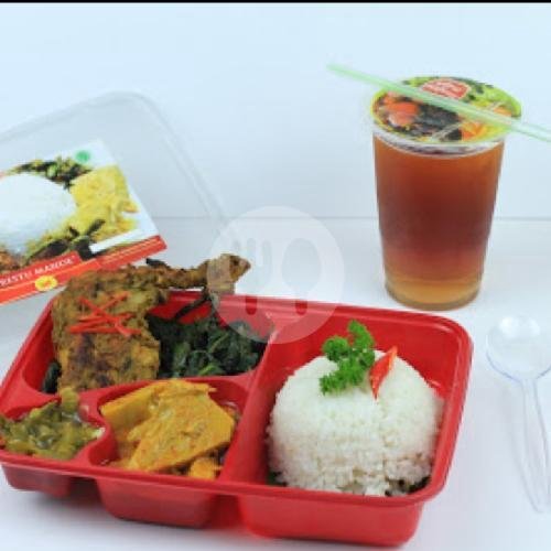 Nasi Ayam Bakar Plus Es Teh Manis / Ice Lemon Tea menu Rumah Makan Restu Mande (Masakan Padang), Katamso