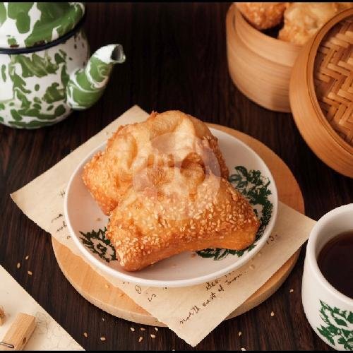 Kue Bantal menu Cakwe Garing, Fresh Market Green Lake City