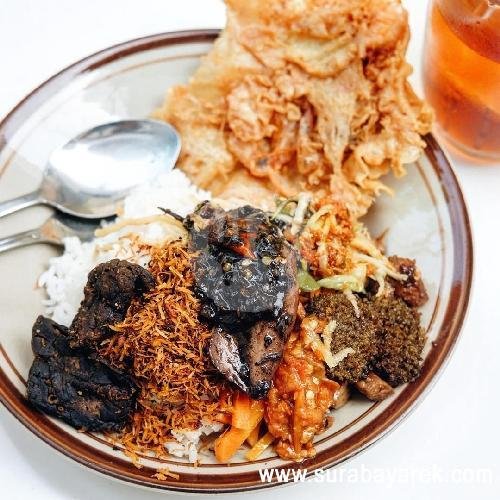 Nasi Campur babat menu Warung Cholifah, Kebalen Barat