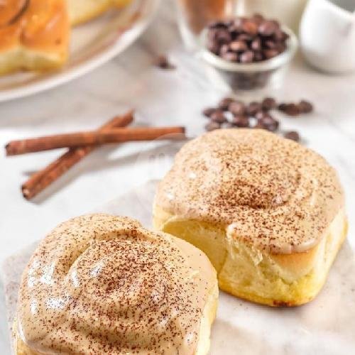 Hazelnut Almond menu Saint Cinnamon Plaza Senayan