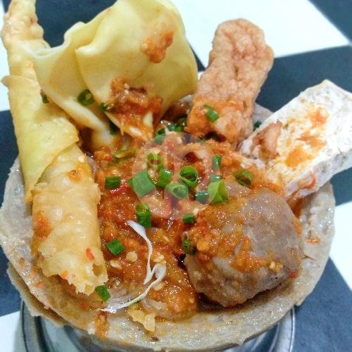 Bakso Udang Komplit menu Bakso Tulang Rusuk Pak De, Lowokwaru