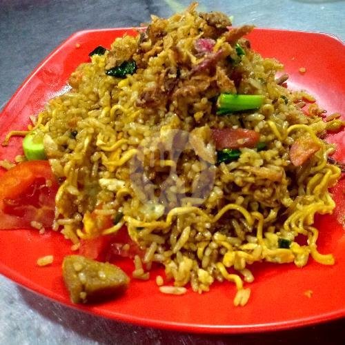 Nasi Goreng Telor Dua menu Nasi Goreng Barcelona, Ahmad Yani