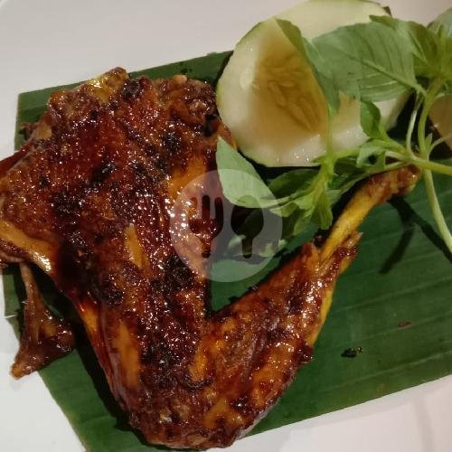Kerang Bambu Lada Hitam menu Ikan Bakar Keputih Cabang, Gubeng