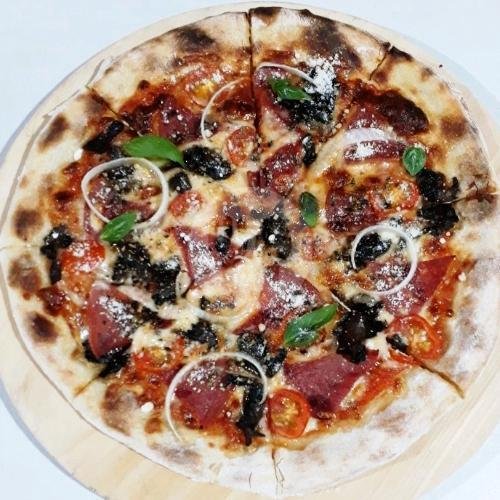 Pitza Daging Londho menu Tunqu Nangkring Pitza (Italian Pizza Dan Pasta Emperan), Mangkubumi