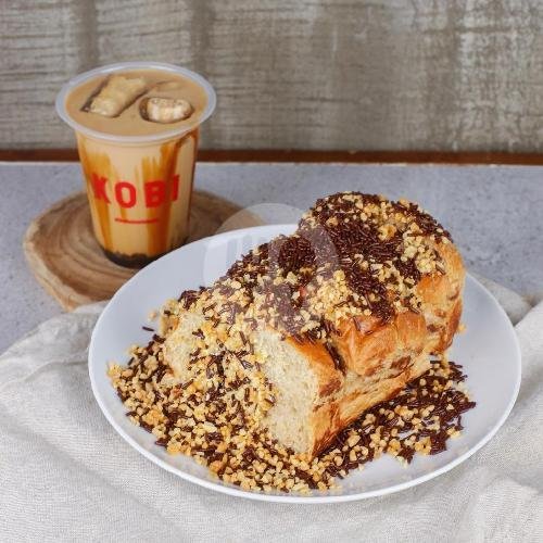 Paket Risoles Mayo dan Kopi Kobi menu Kedai Roti Kobi, Kelapa Gading