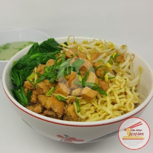 Kwetiau PEDASSS Ayam menu Mie Ayam Kohen, Serdang