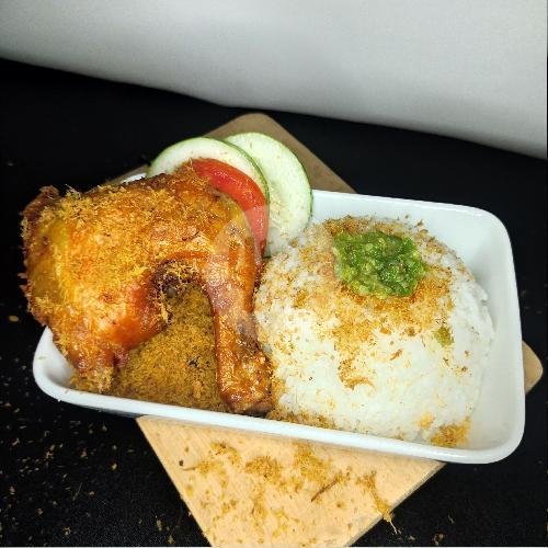 Nasi Paha Atas menu Ayam Goreng Laos Mbak Lies