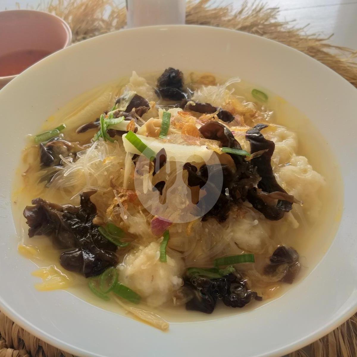Model menu Pempek Mikha, Cihideung