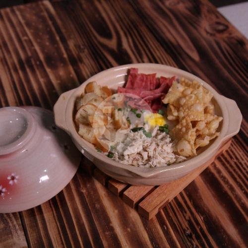 Bubur Ayam + Kornet Sapi menu Bubur Bakar Kong Yap, Taman kopo indah 2