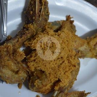 Ayam Goreng Separo menu Ayam Goreng Suharti, Laksda Adisucipto